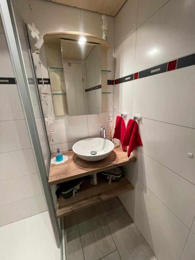 Haelmli Apartment ไฮเดน ภายนอก รูปภาพ